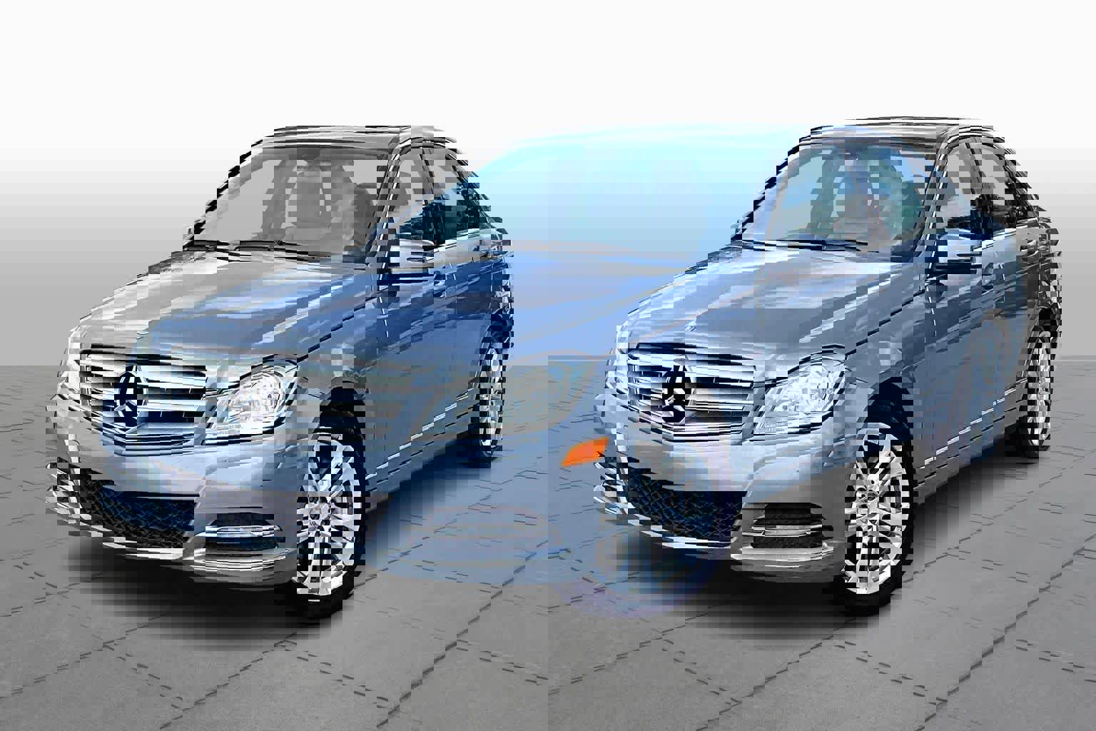 Used 2012 Mercedes-Benz C 300 4MATIC Sedan image 1