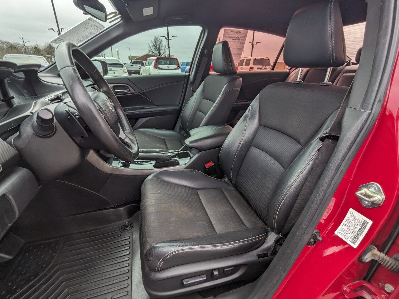 Used 2016 Honda Accord Sport image 10