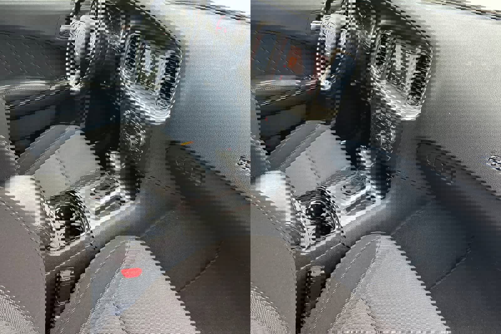 Used 2021 Dodge Charger SXT w/ Blacktop Package image 16