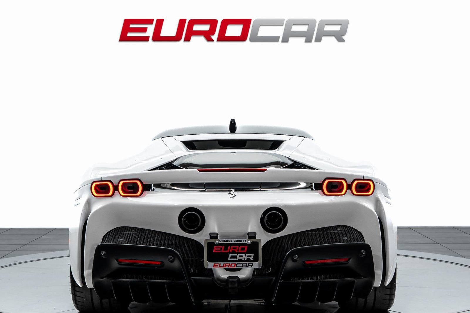 Used 2022 Ferrari SF90 Stradale AWD/4WD image 4