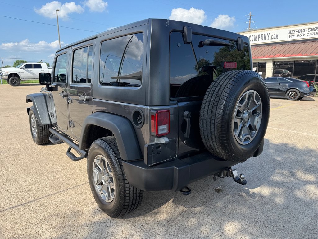 Used 2018 Jeep Wrangler Unlimited Rubicon w/ Connectivity Group AWD/4WD image 5