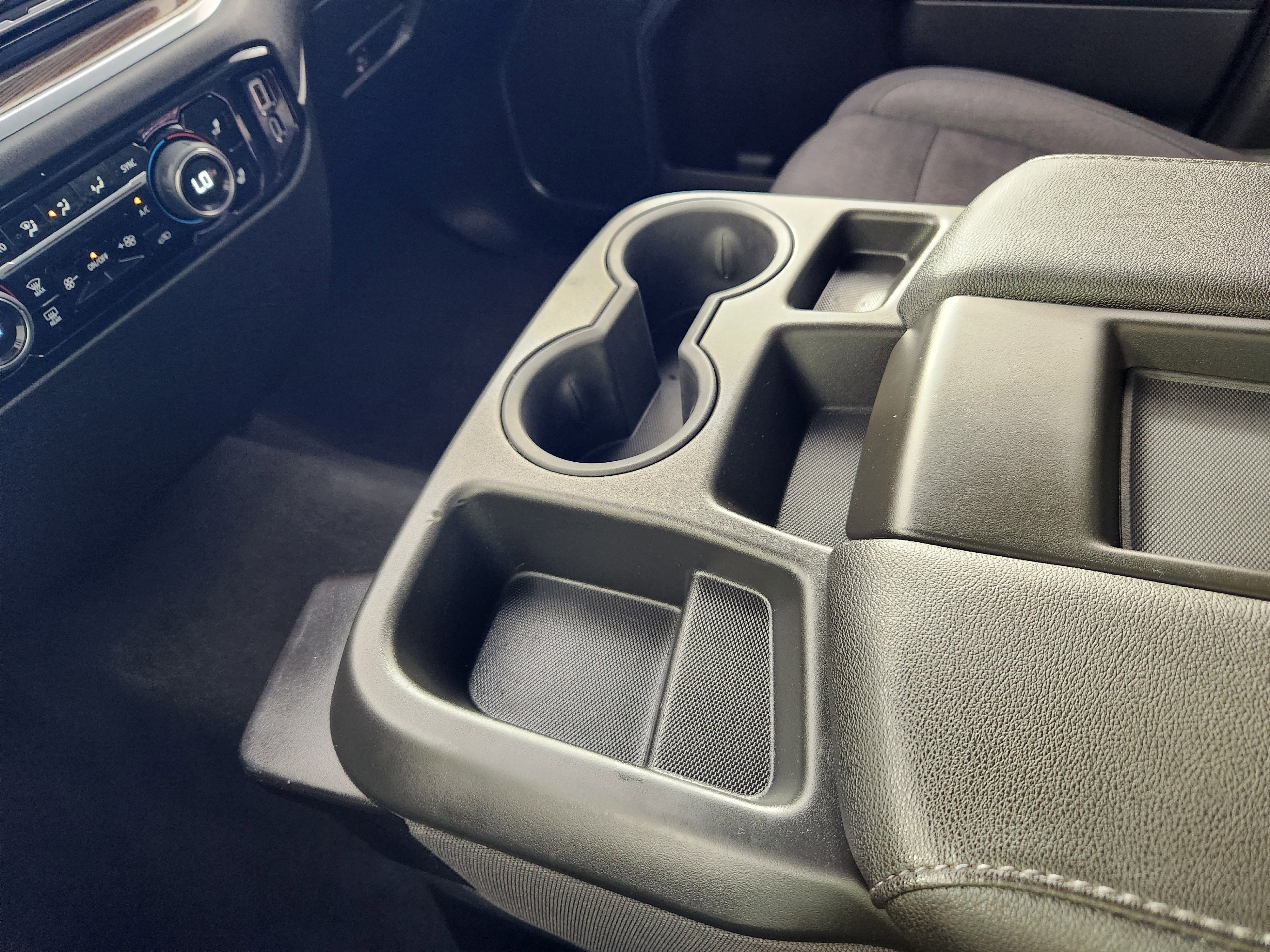 Used 2022 Chevrolet Silverado 1500 RST image 25