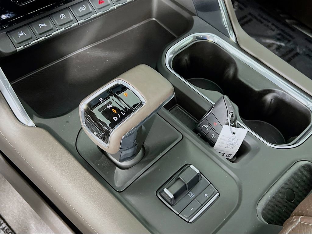 Certified 2025 GMC Sierra 1500 Denali AWD/4WD image 16