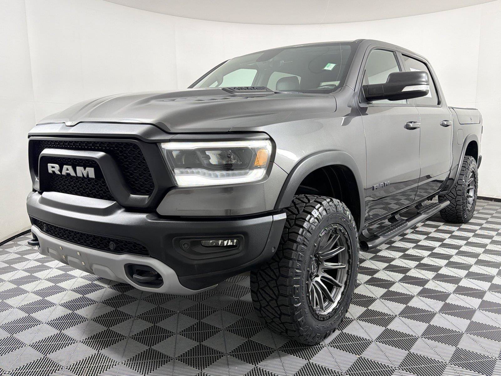 Used 2020 RAM 1500 Rebel w/ Rebel Level 2 Equipment Group AWD/4WD image 3