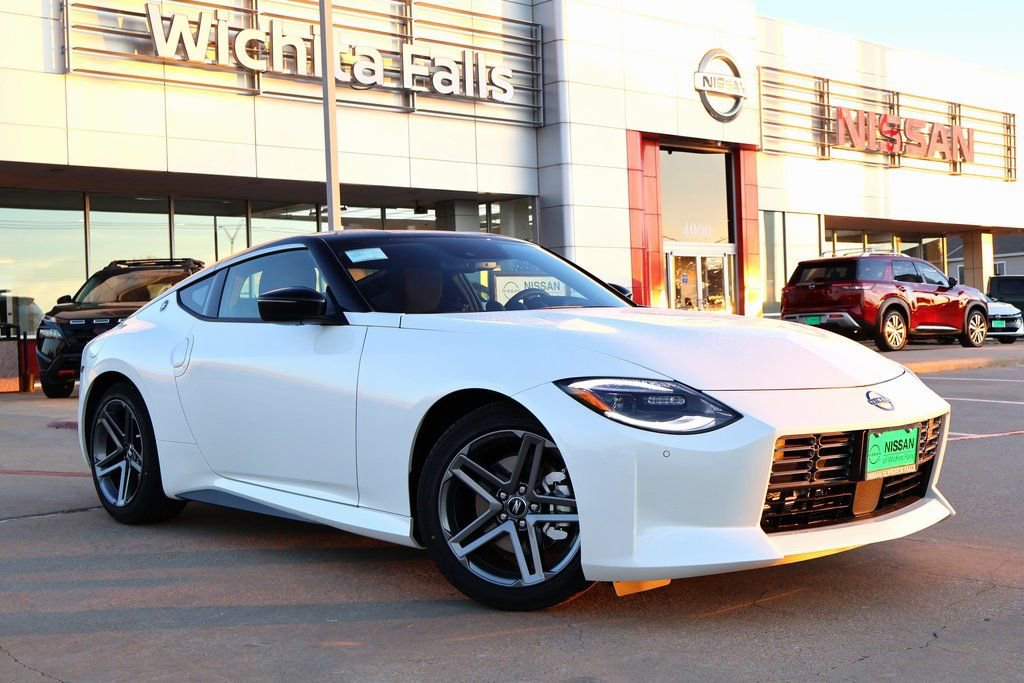 New 2026 Nissan Z Sport w/ Floor Mat Package