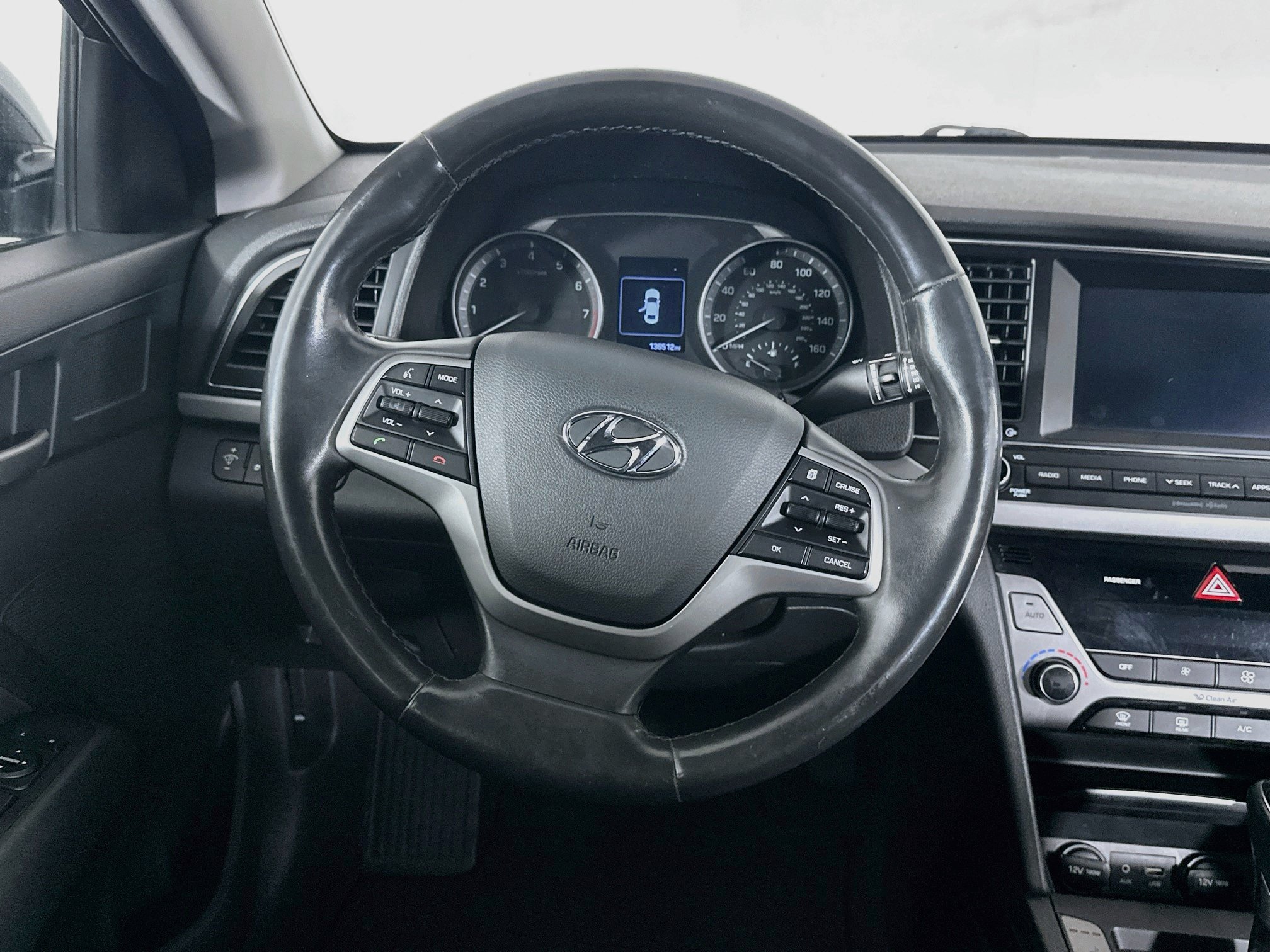 Used 2018 Hyundai Elantra Value Edition FWD image 18
