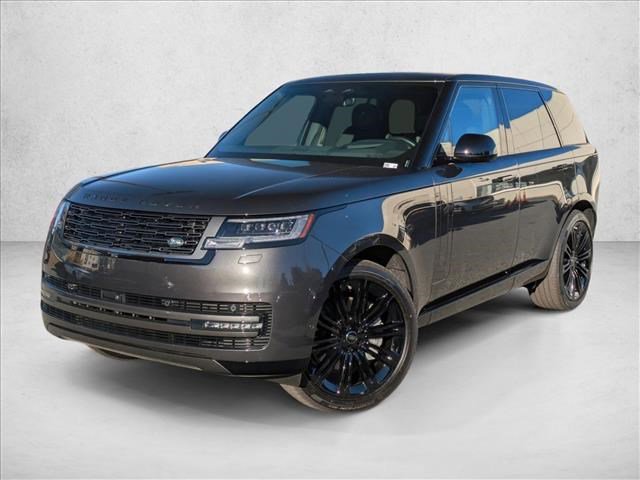 New 2025 Land Rover Range Rover SE