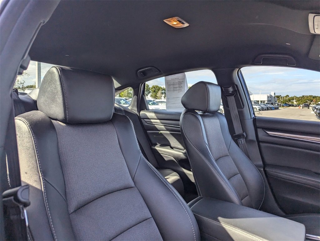 Used 2020 Honda Accord Sport image 11