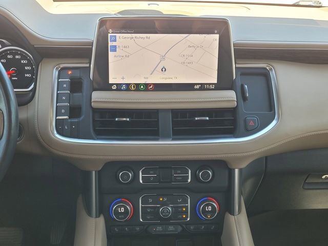 Used 2021 Chevrolet Suburban Premier w/ Premium Package image 12