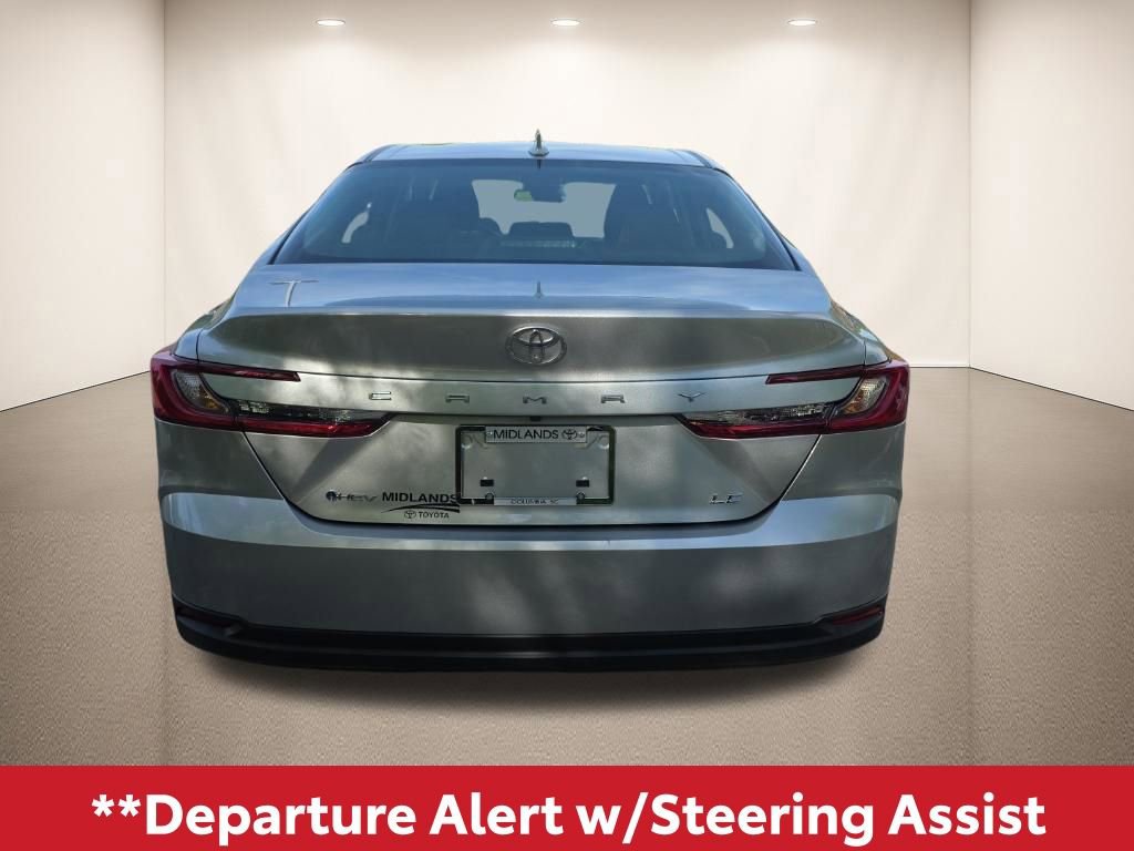 Used 2026 Toyota Camry LE image 5