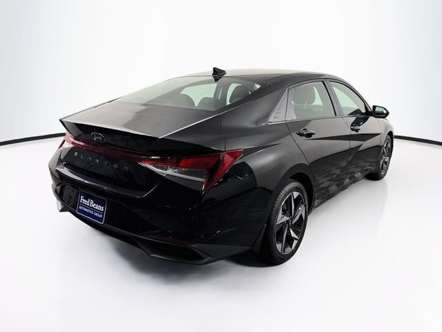 Used 2023 Hyundai Elantra SEL w/ Convenience Package FWD image 10