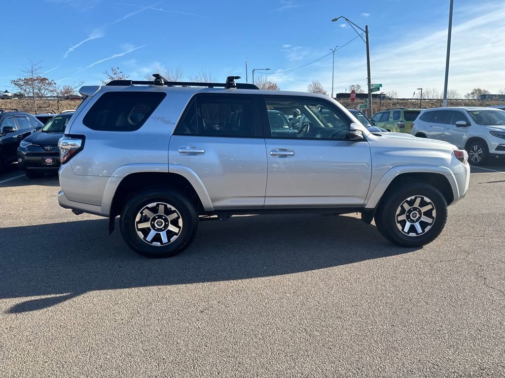 Used 2024 Toyota 4Runner TRD Off-Road Premium image 9