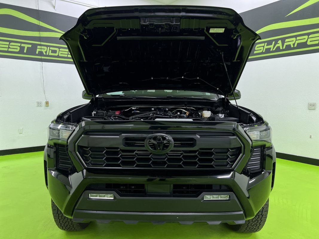 Used 2026 Toyota Tacoma TRD Off-Road AWD/4WD image 4