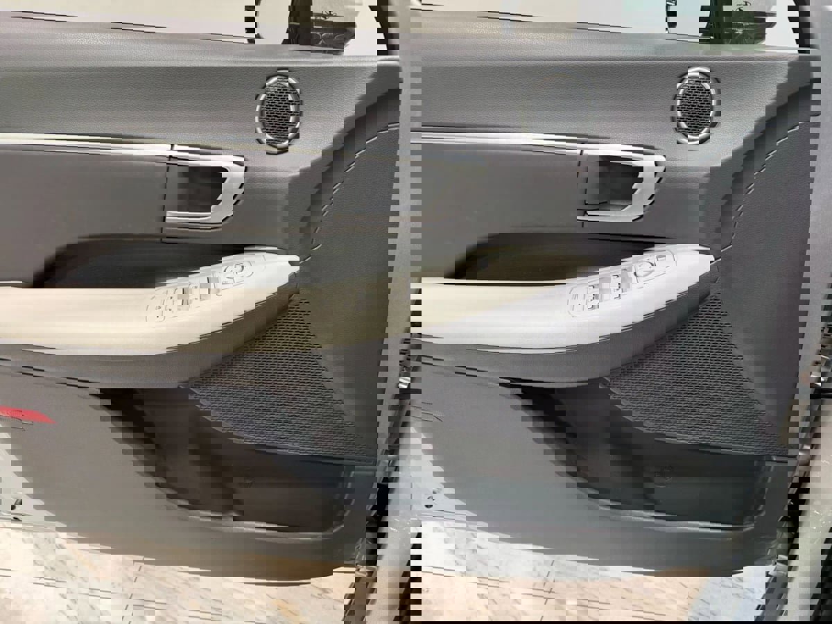 Used 2025 Hyundai Sonata SEL image 22