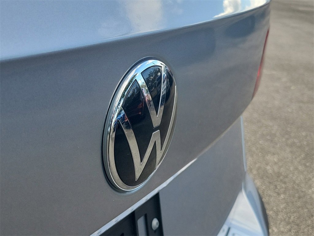 Used 2024 Volkswagen Taos S image 6