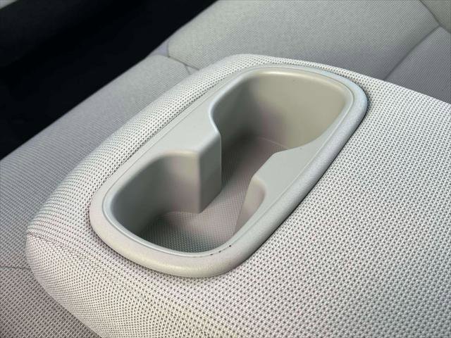 Certified 2022 Toyota Corolla LE image 17