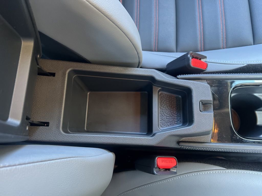 Used 2023 Nissan Kicks SR w/ SR Premium Package image 25