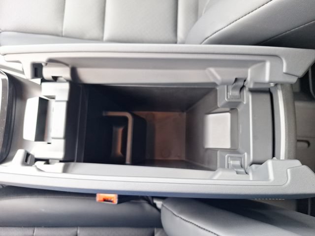 Certified 2026 Nissan Rogue Dark Armor AWD/4WD image 27