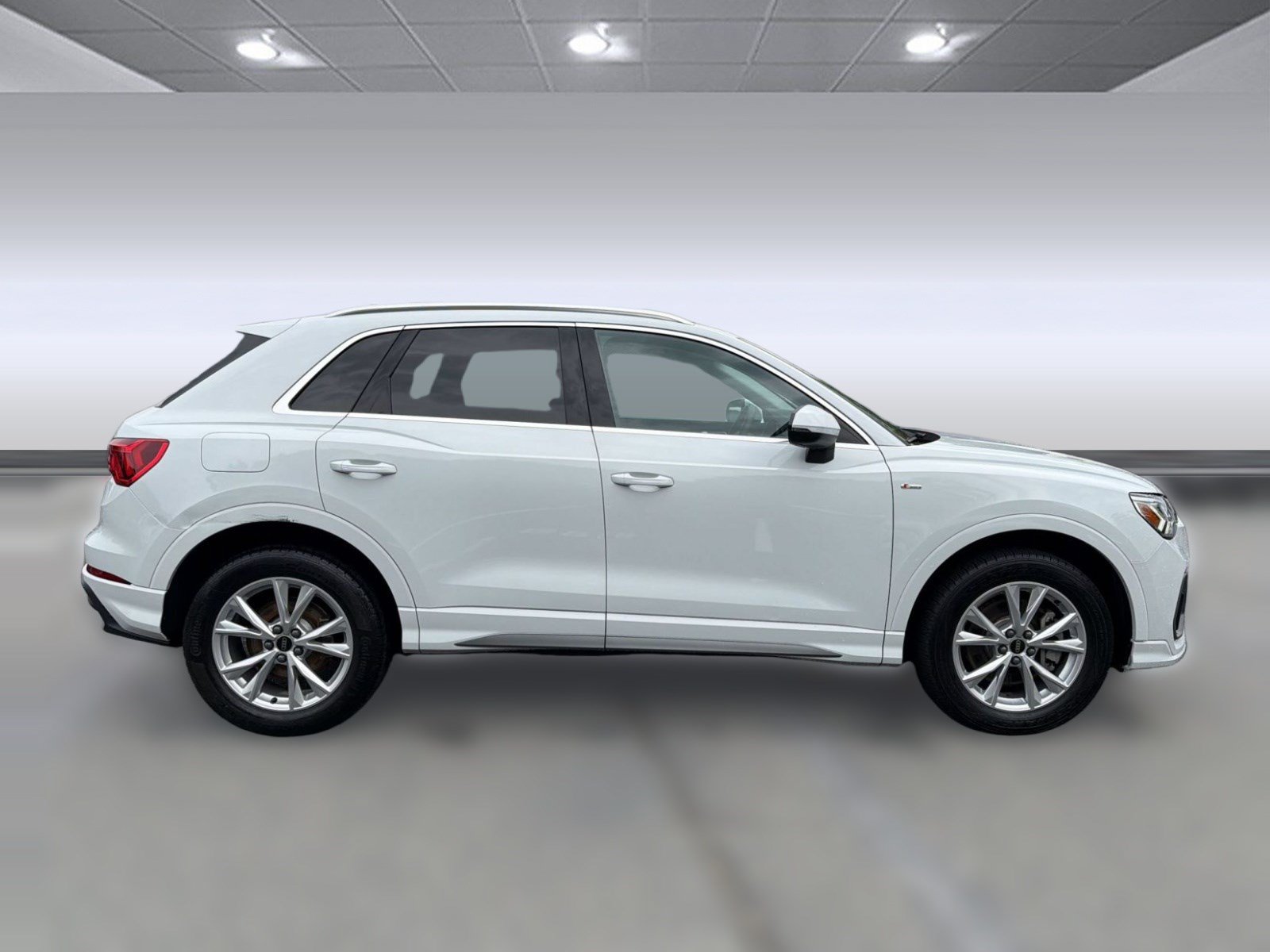 Used 2024 Audi Q3 2.0T Premium AWD/4WD image 8