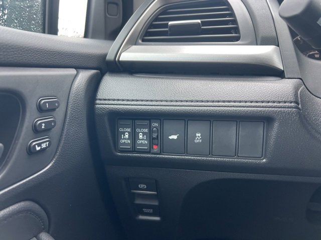 Used 2026 Honda Odyssey EX-L image 22