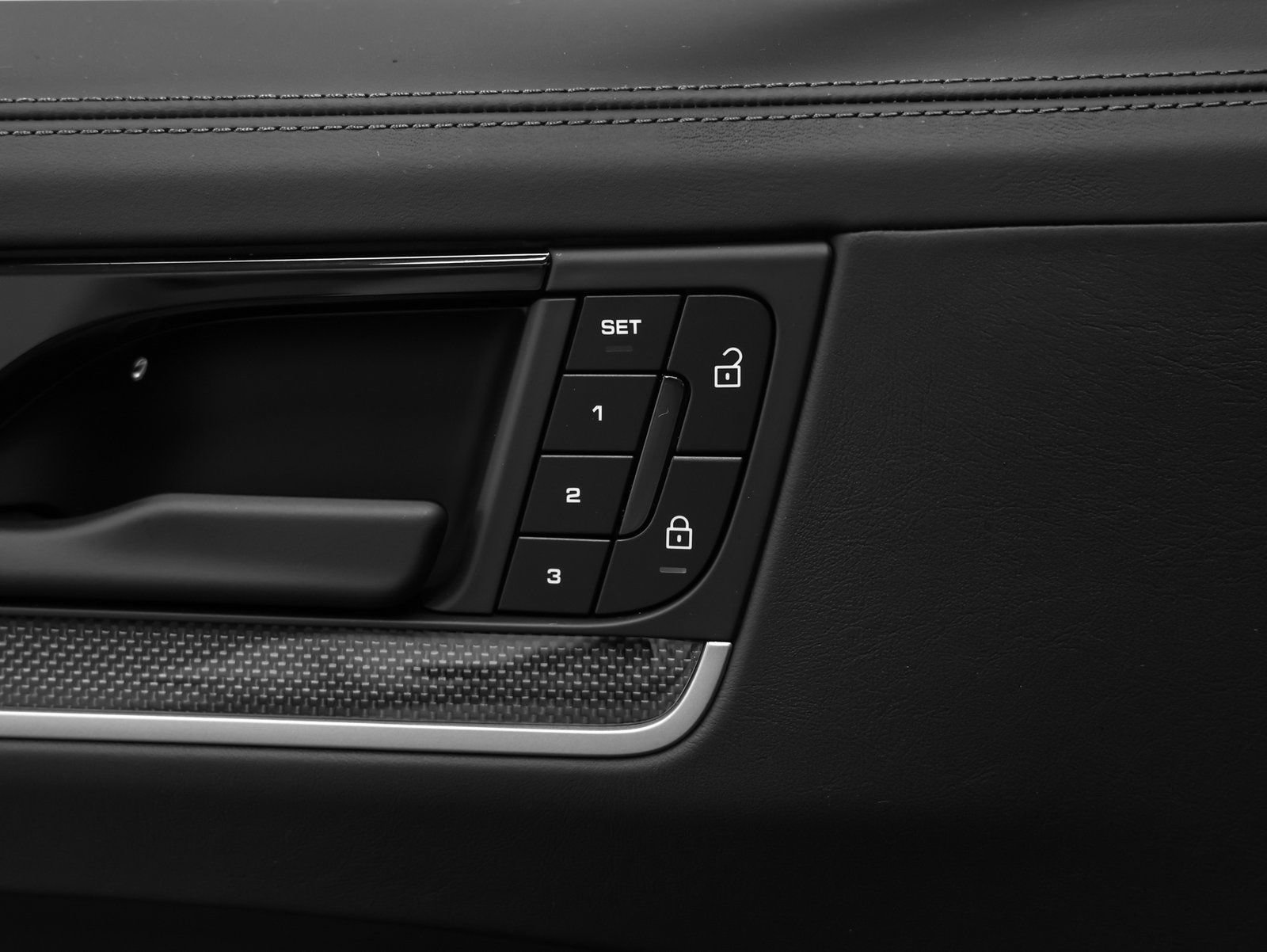 New 2026 Porsche Cayenne S AWD/4WD image 33