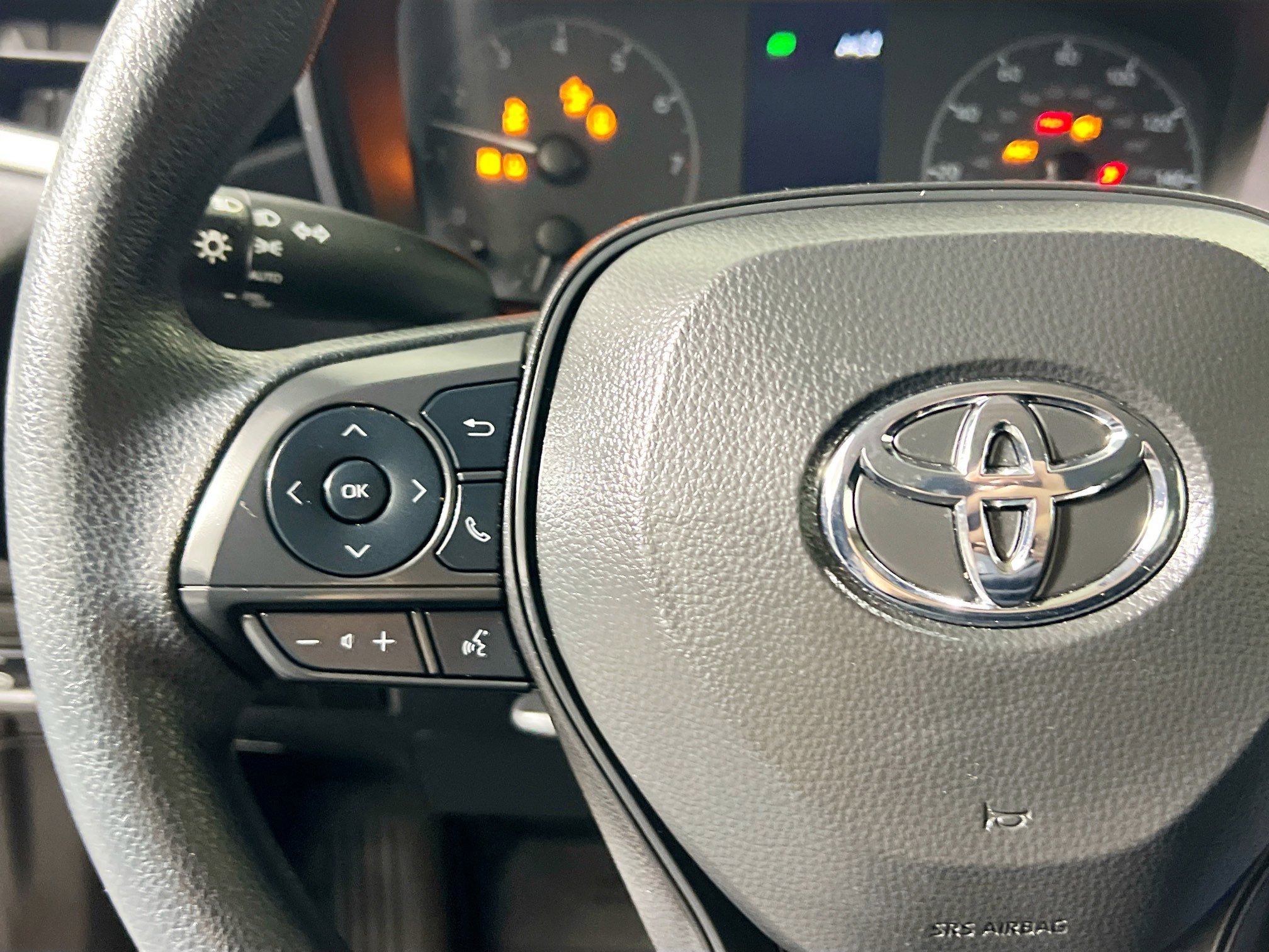 Used 2024 Toyota Corolla LE image 18