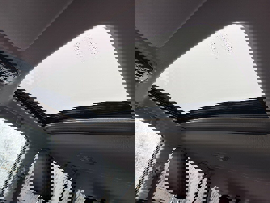 Used 2023 Subaru Outback Limited XT image 17