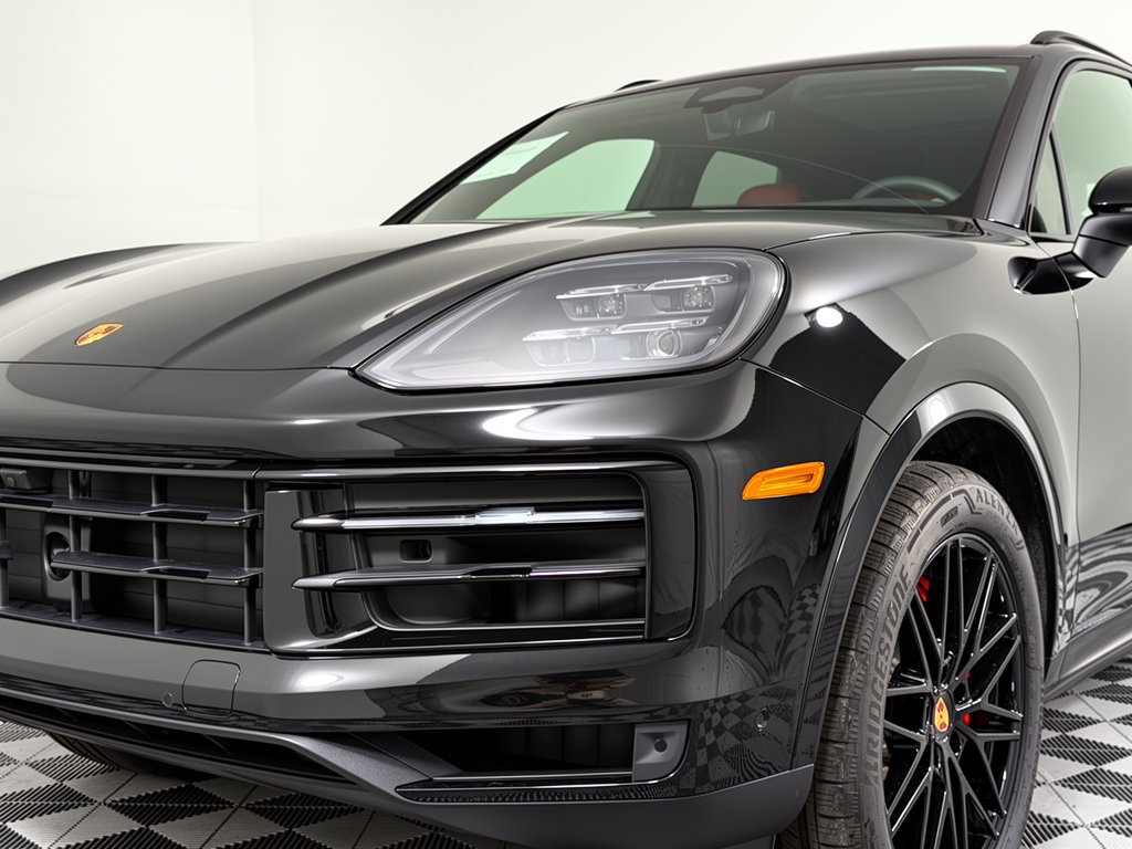 New 2026 Porsche Cayenne S AWD/4WD image 12