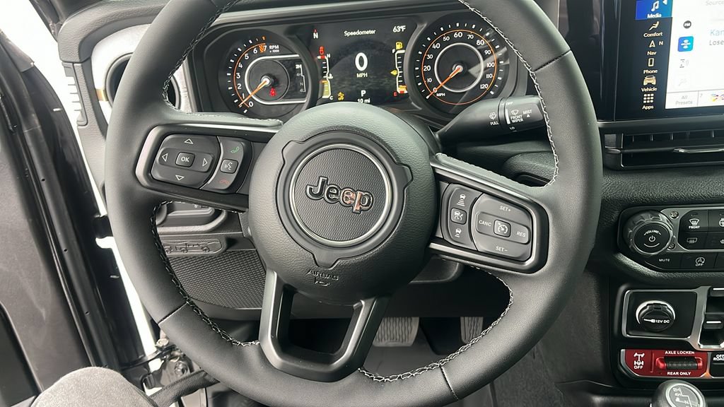 New 2026 Jeep Gladiator Sport AWD/4WD image 12