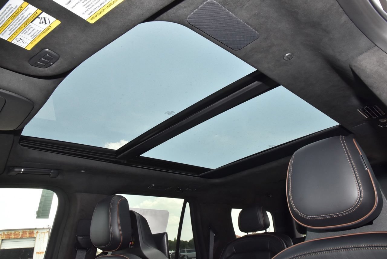 New 2027 Lincoln Navigator Black Label AWD/4WD image 37