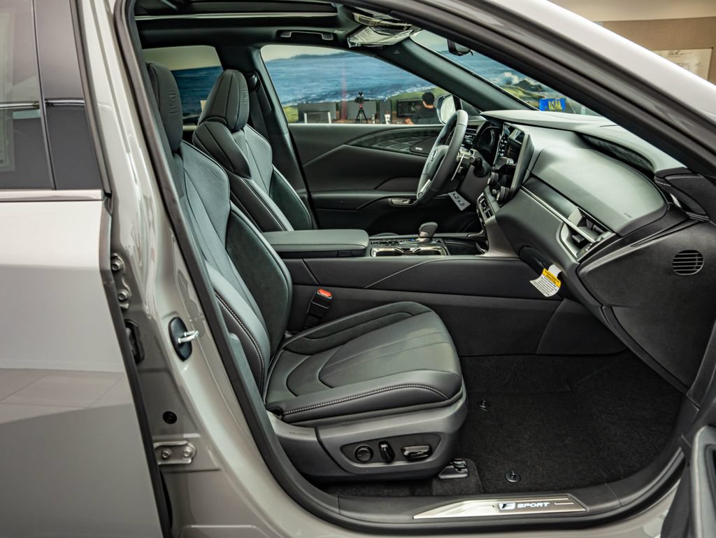 New 2026 Lexus RX 500h F Sport AWD/4WD image 34
