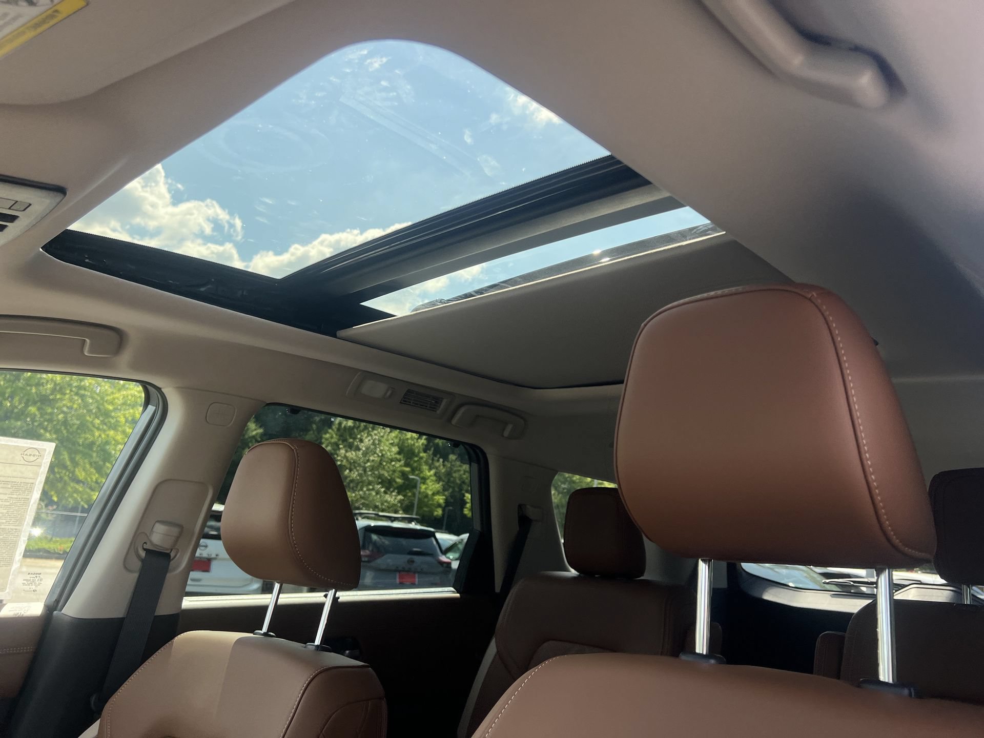 New 2026 Nissan Pathfinder Platinum FWD image 13