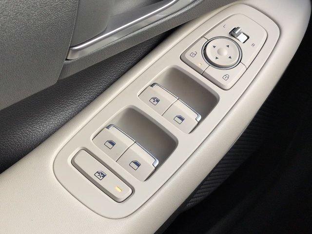 Used 2025 Hyundai Sonata SE FWD image 20