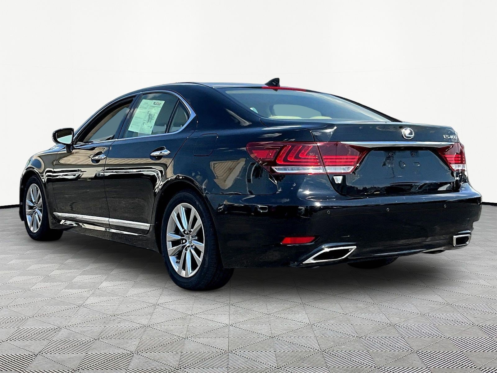 Used 2014 Lexus LS 460 AWD w/ Comfort Package image 4