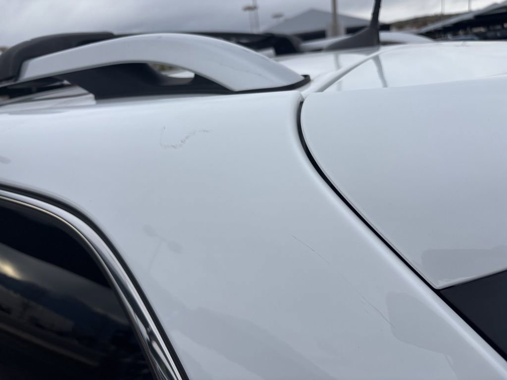 Used 2019 Jeep Cherokee Limited AWD/4WD image 17