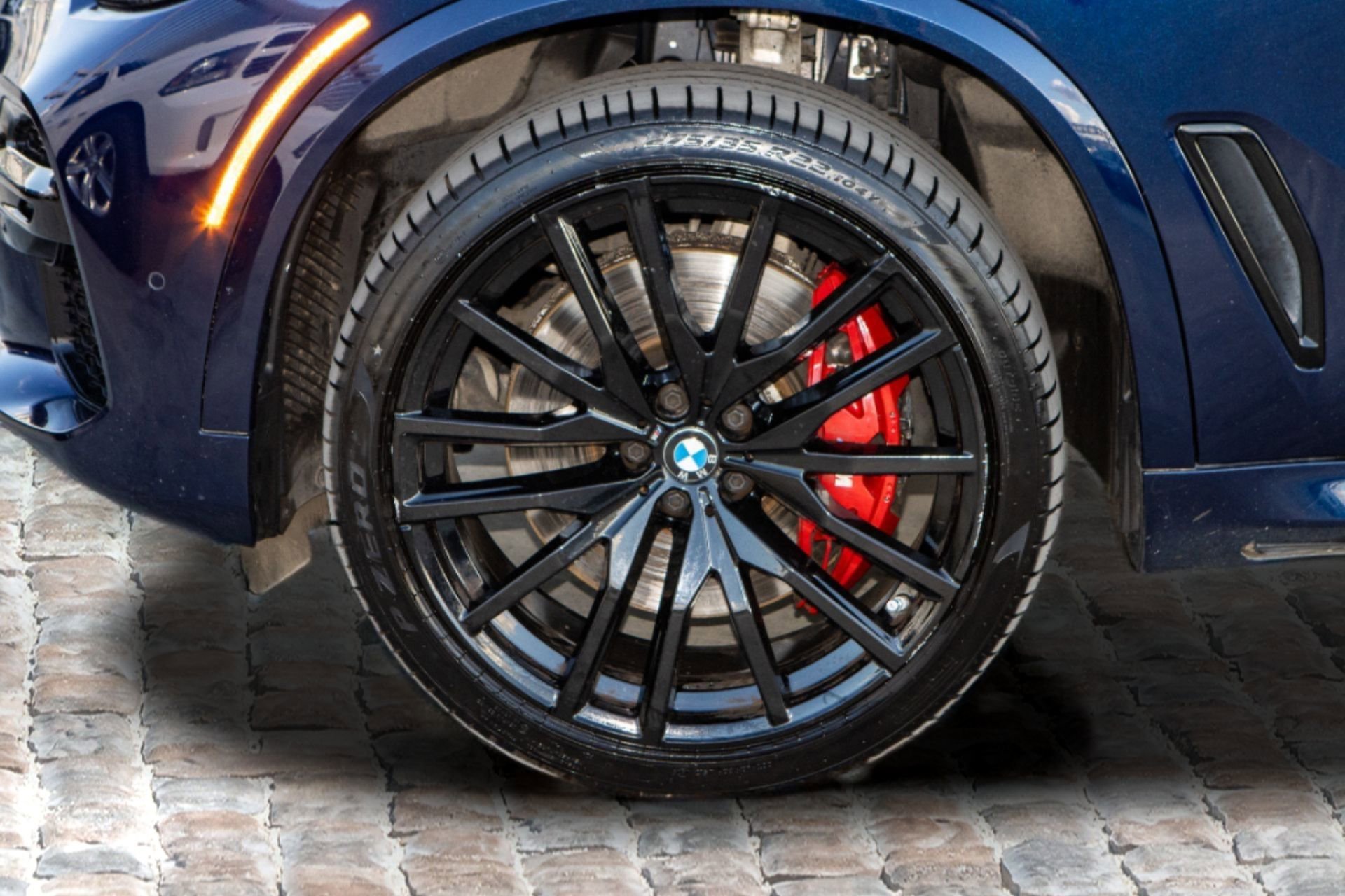 Used 2023 BMW X5 M50i w/ Executive Package AWD/4WD image 37