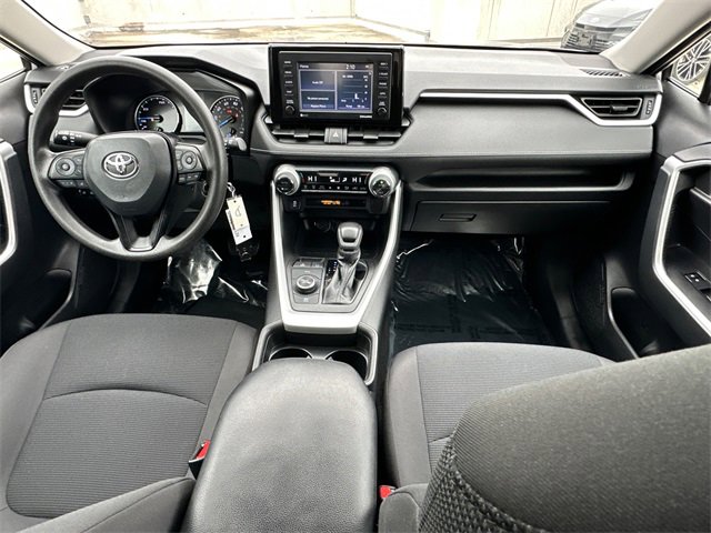 Certified 2021 Toyota RAV4 LE image 14