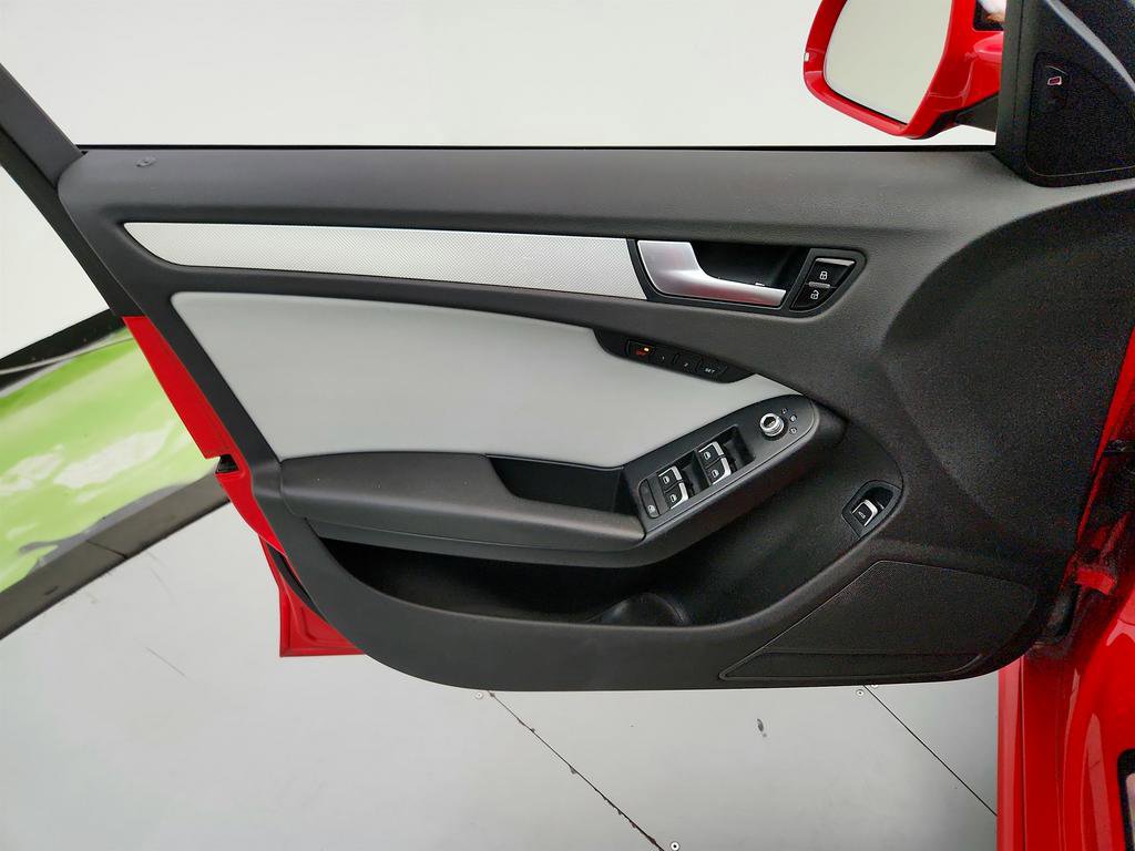 Used 2014 Audi A4 2.0T Premium Plus w/ Premium Plus Package image 22