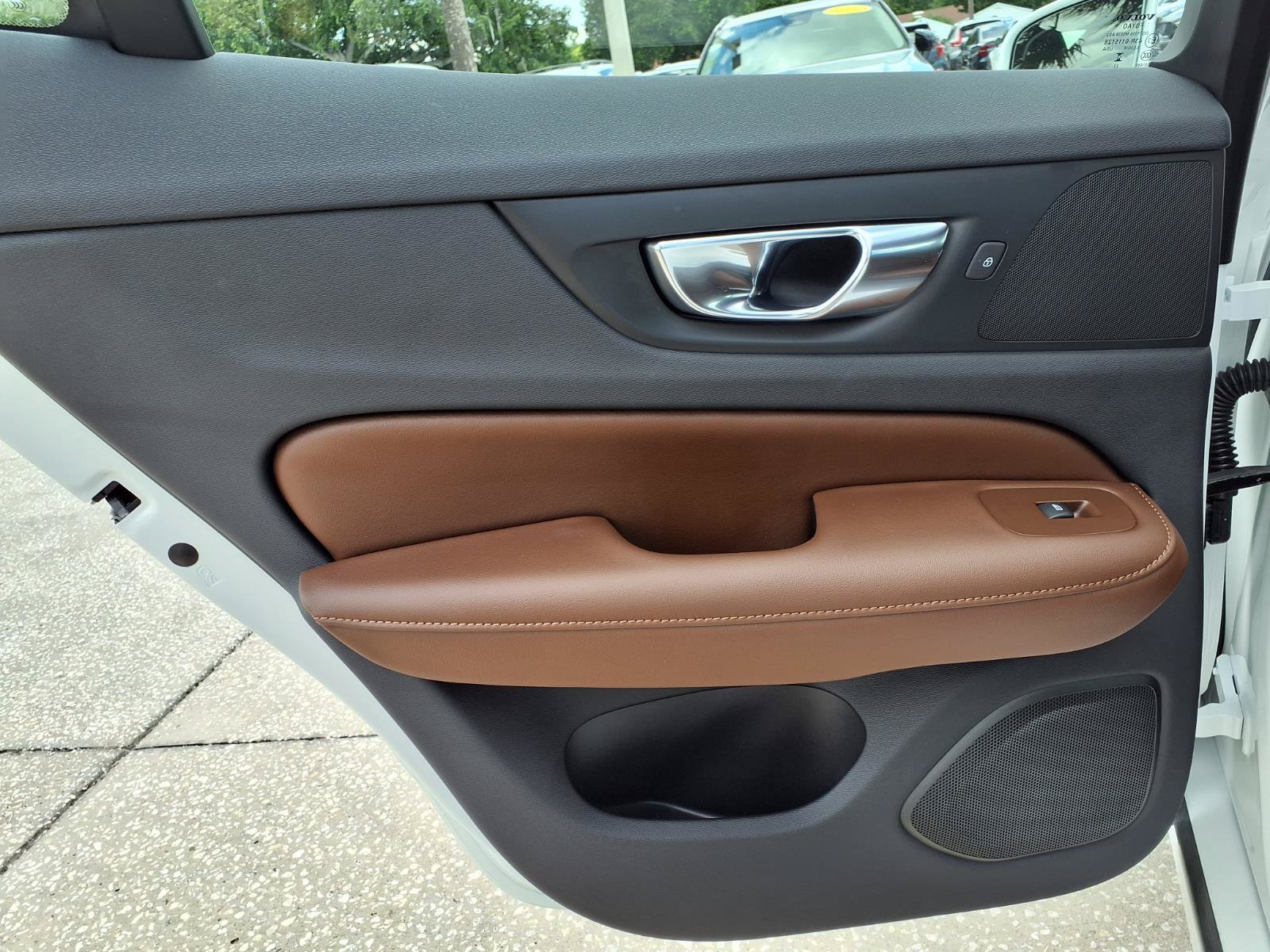 Certified 2023 Volvo S60 B5 Ultimate FWD image 19