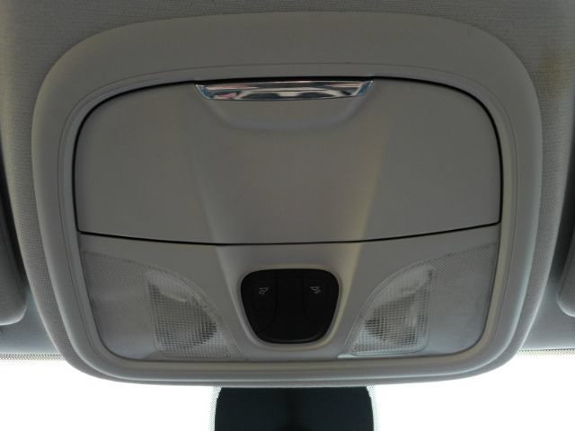 Used 2019 Jeep Cherokee Latitude w/ Popular Appearance Group FWD image 43