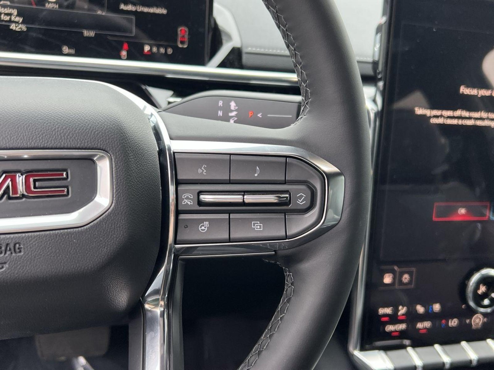 New 2026 GMC Sierra EV Elevation w/ Premium Package AWD/4WD image 23