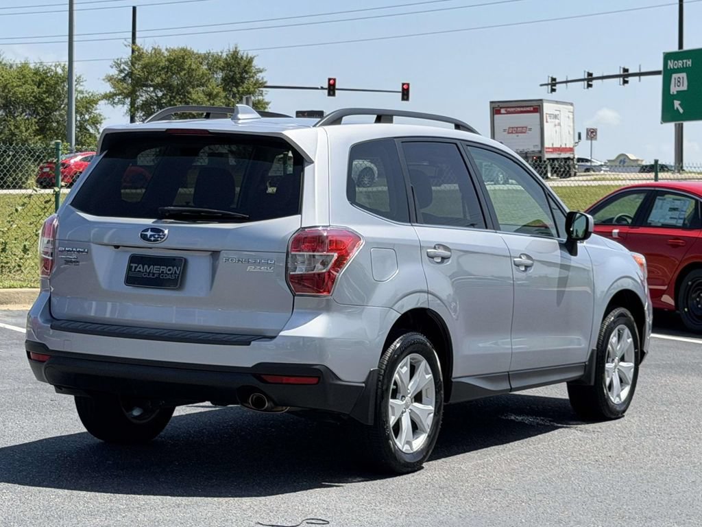 Used 2016 Subaru Forester 2.5i Limited AWD/4WD image 5
