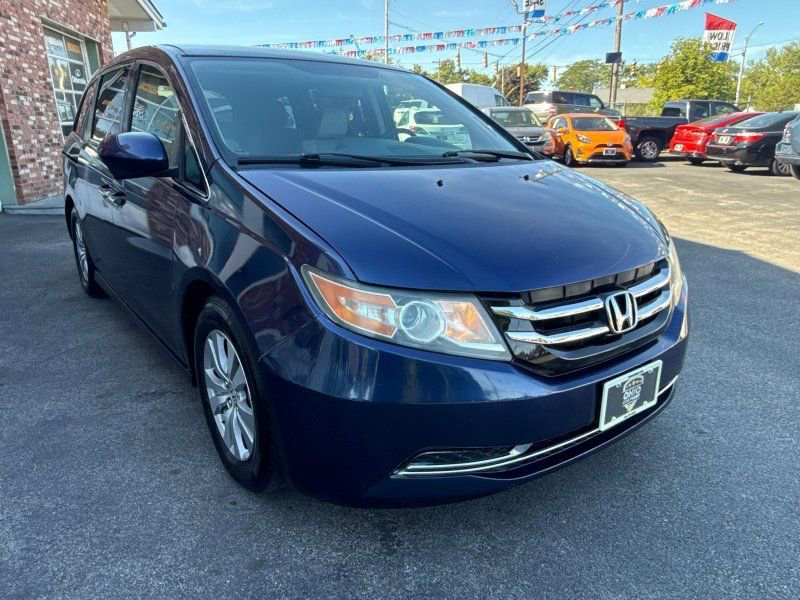 Used 2016 Honda Odyssey SE image 3