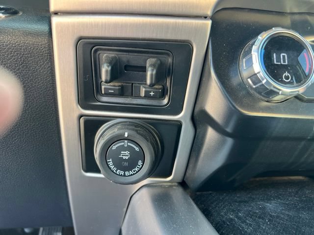 Used 2022 Ford F350 Platinum w/ Snow Plow Prep Package AWD/4WD image 30