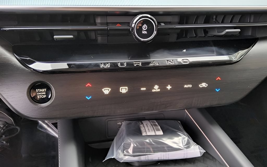 New 2026 Nissan Murano Platinum w/ Cargo Package AWD/4WD image 13