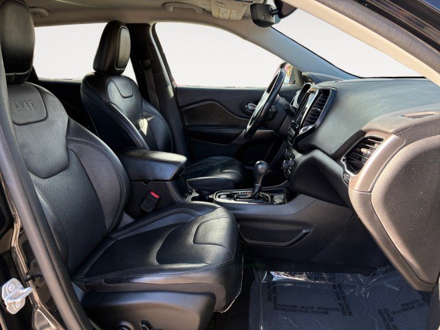 Used 2020 Jeep Cherokee Limited image 9