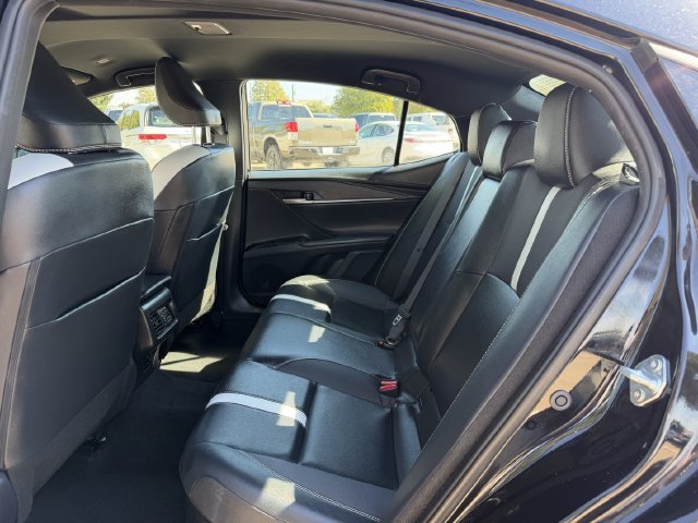 Certified 2025 Toyota Camry SE FWD image 25