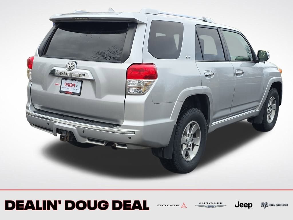 Used 2013 Toyota 4Runner SR5 image 6