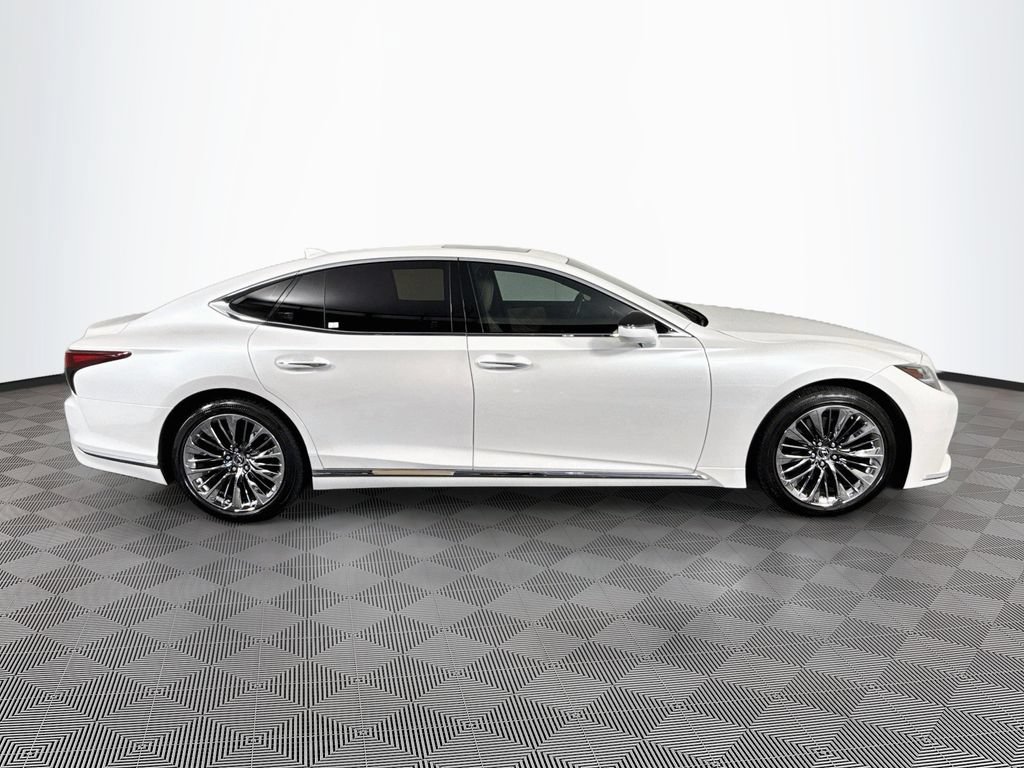 Used 2021 Lexus LS 500 w/ Accessory Package (Z2) RWD image 4