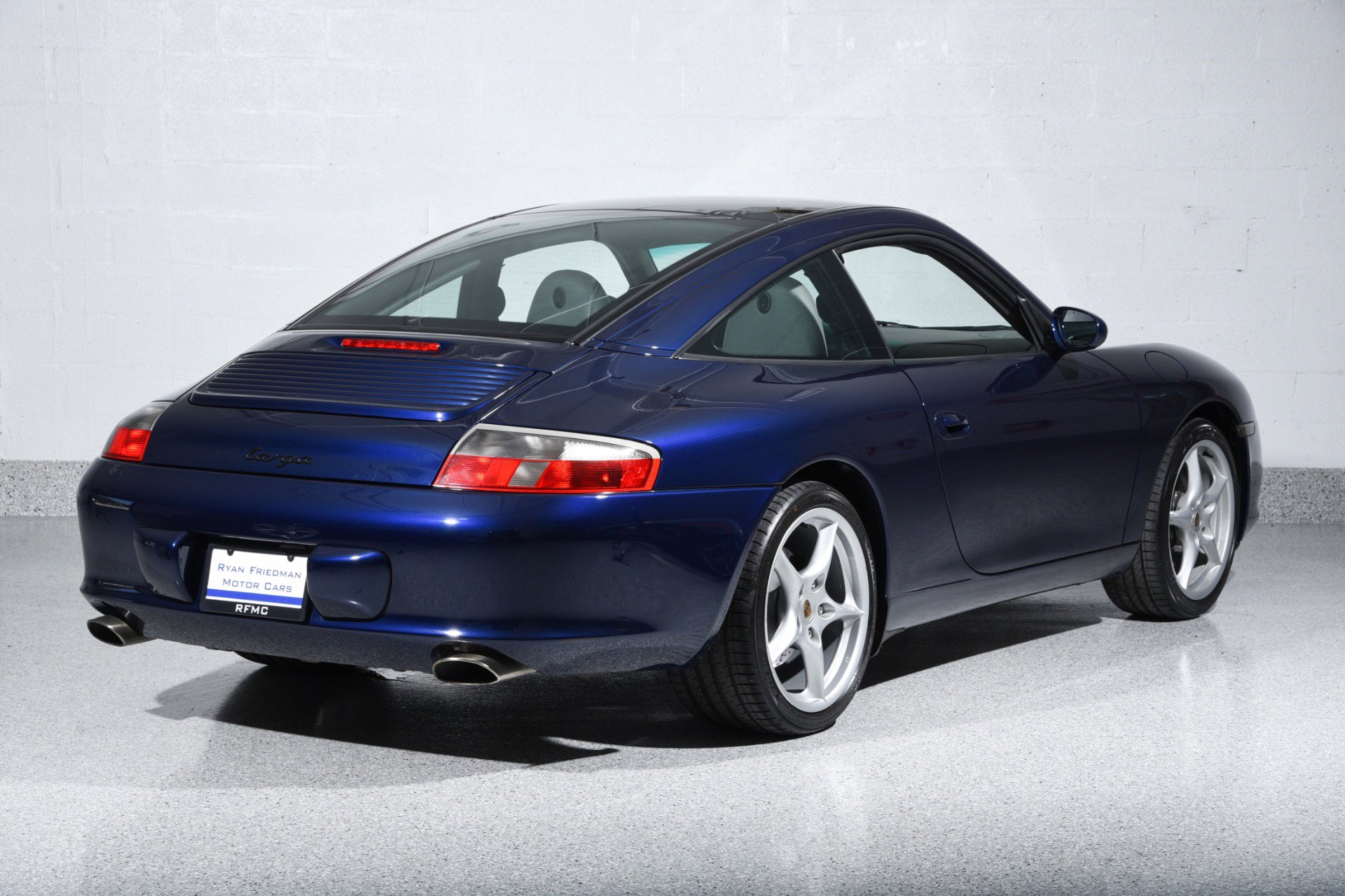 Used 2004 Porsche 911 Targa RWD image 3